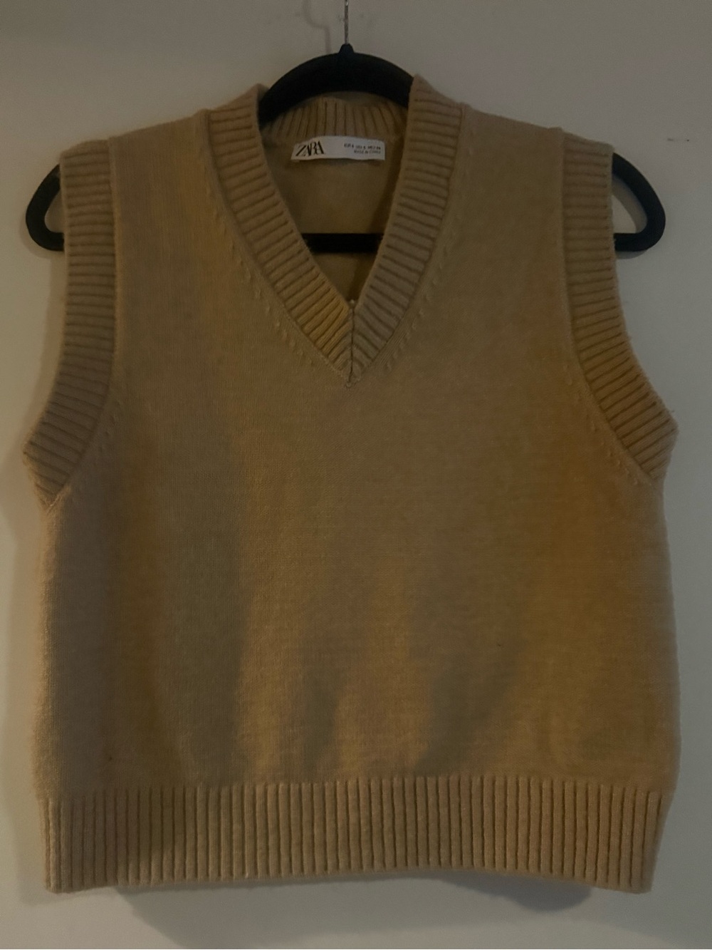 Zara Camel V-Neck Sleeveless Knit Vest